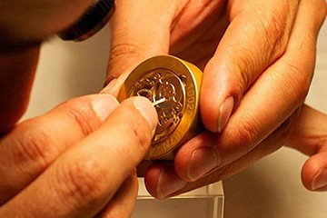 太原劳力士名表官售后保养费用